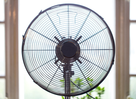Klaslokalen waarin het 35 graden is, hoe kunnen we dat voorkomen? 